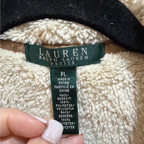 Ralph Lauren Cream and Tan Faux Shearling Vest EUC PL - Picture 2 of 3